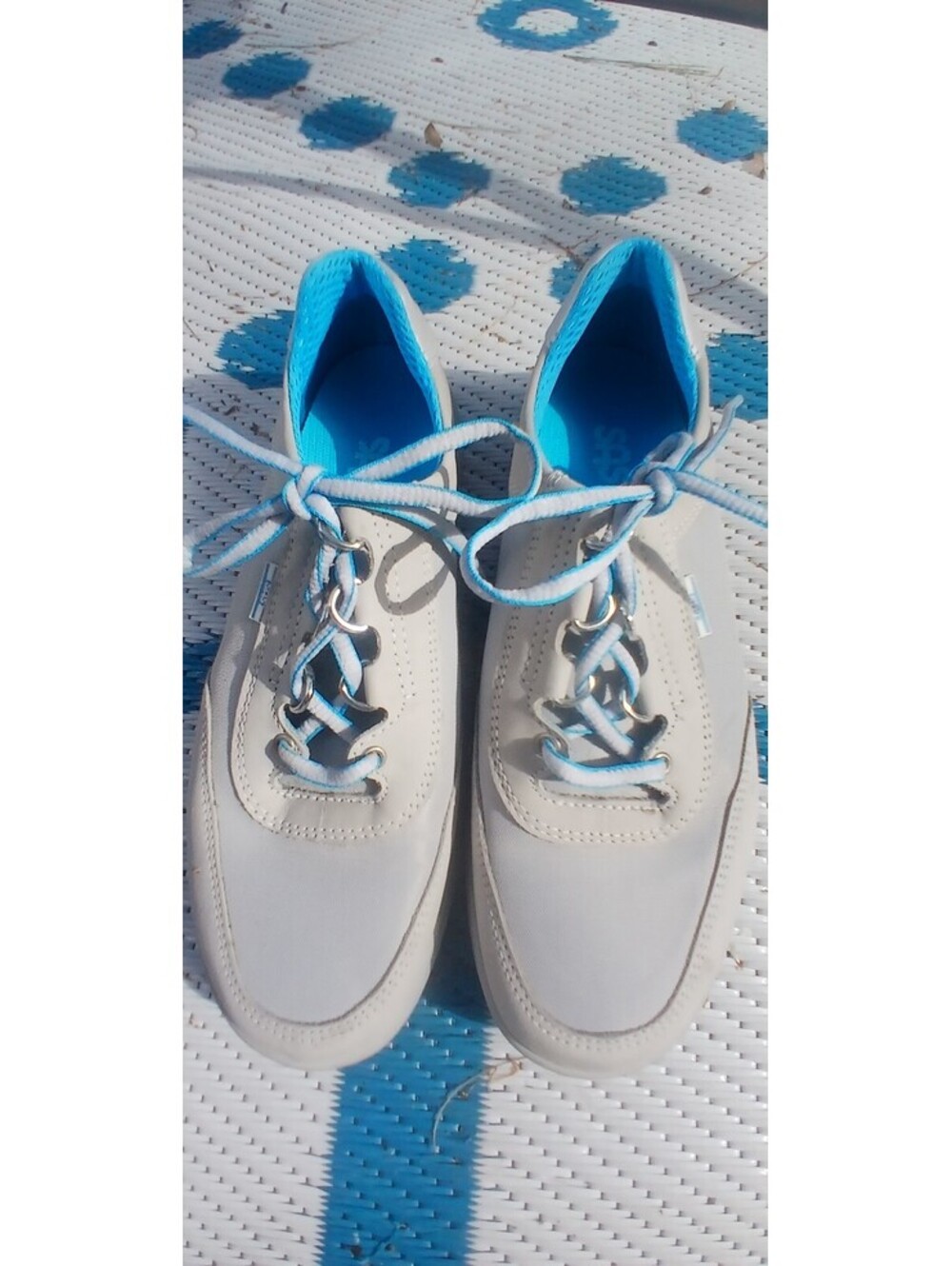 SAS Women's Beige Blue Lace Up Fashion Sneakers Sz 6.6